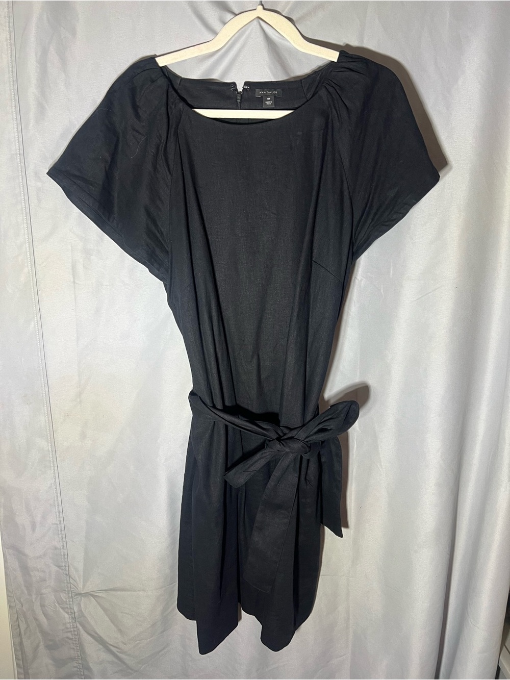 Ann Taylor Black Short-Sleeve Tie-Waist Linen Mini Dress